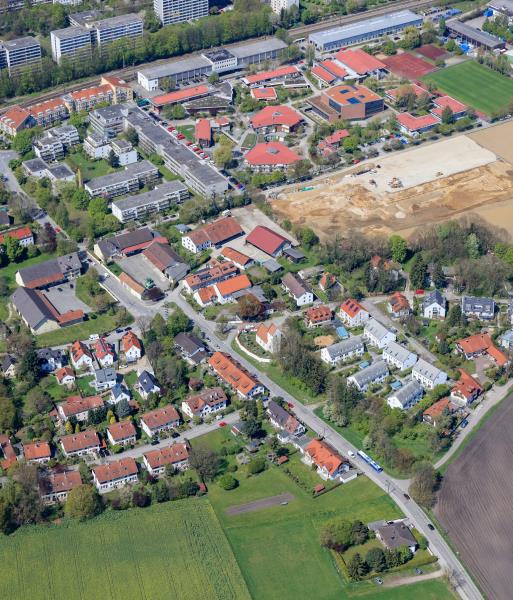 Johanneskirchen von Südosten © Luftbild Leidorf